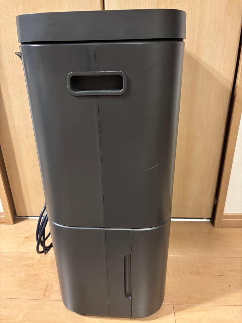 Electrolux 除湿機　空気清浄機能付き