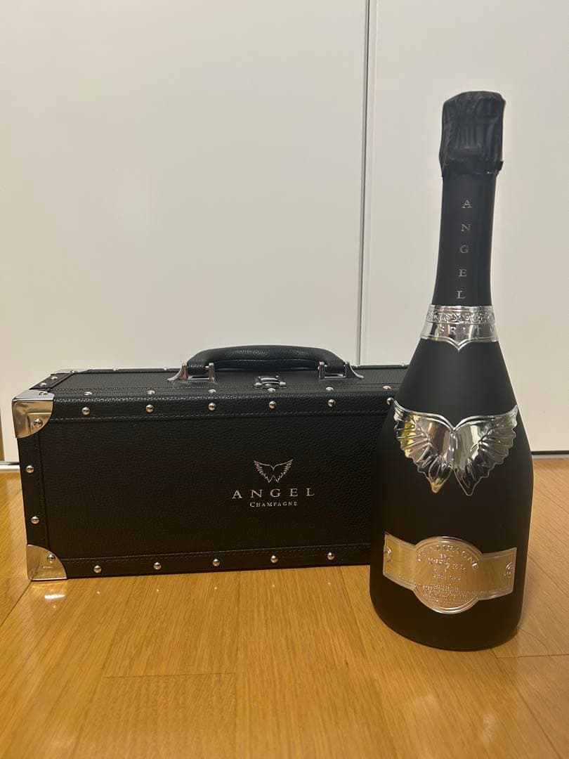 【未開栓】ANGEL シャンパン ブリュット ブラック 専用ケース付き