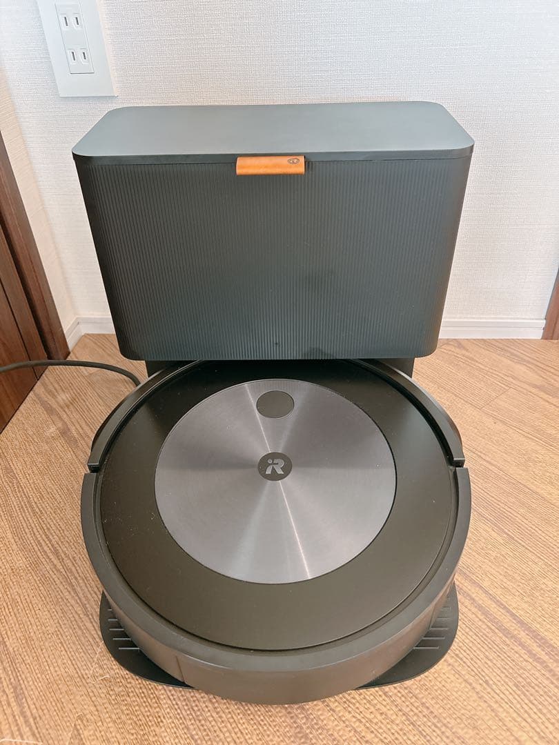 iRobot Roomba ロボット掃除機本体 自動充電機能付き