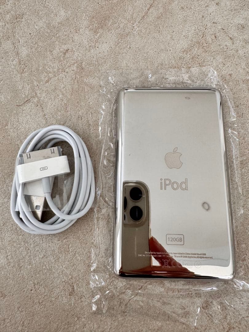 極美品 iPod classic A1238 120GB 新品電池