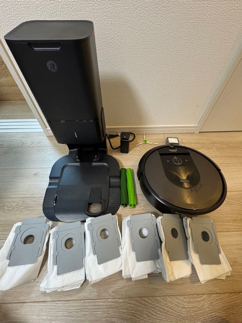 iRobot ルンバ　i7+ バーチャルウォール等々備品付き