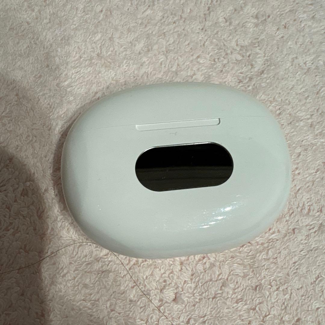 ワイヤレスイヤホン 充電ケース付き ホワイト