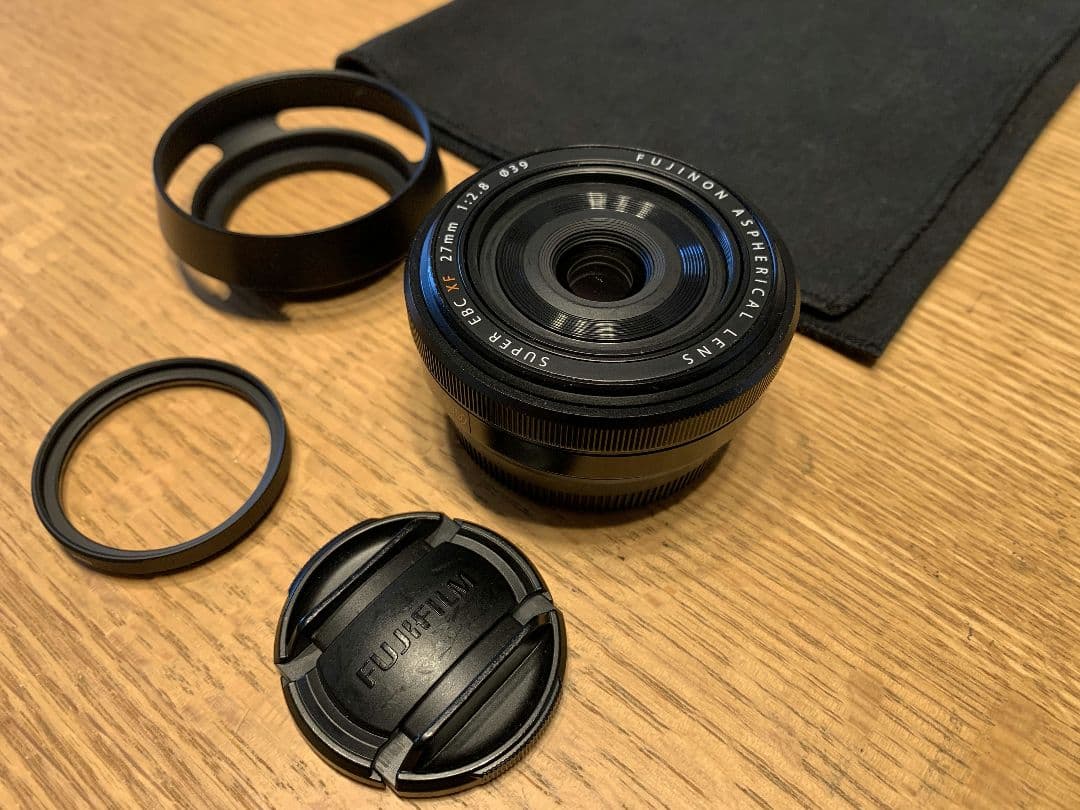 富士フイルムXF27 F2.8、社外レンズフード・プロテクター付パンケーキ！
