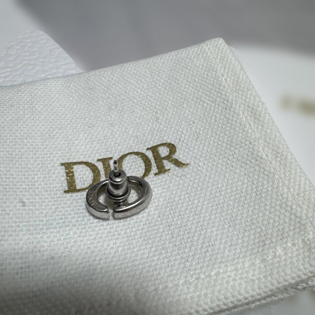 Dior CD ロゴ　シルバー 片耳　ピアス