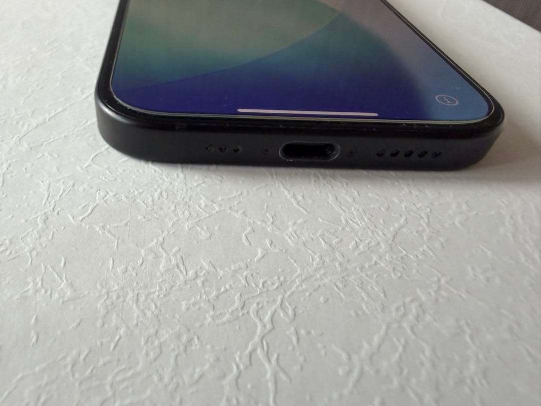 iPhone 15 ブラック 256GB SIMフリー