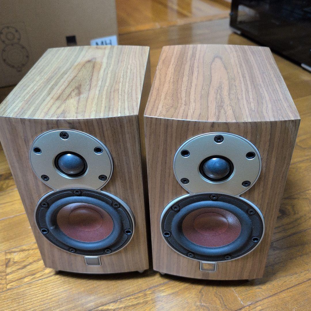 DALI menuet MH ウォールナット 純正スパイク付