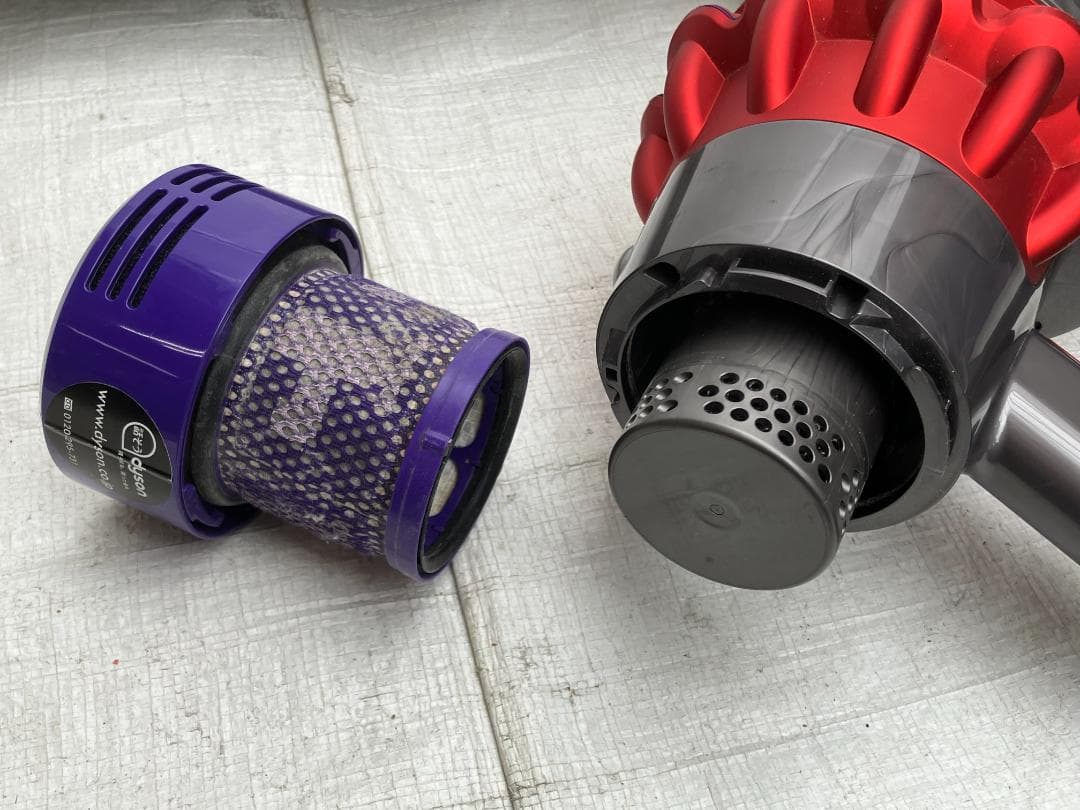 Dyson　スティッククリーナー[サイクロン式]　SV12　フロアドック付