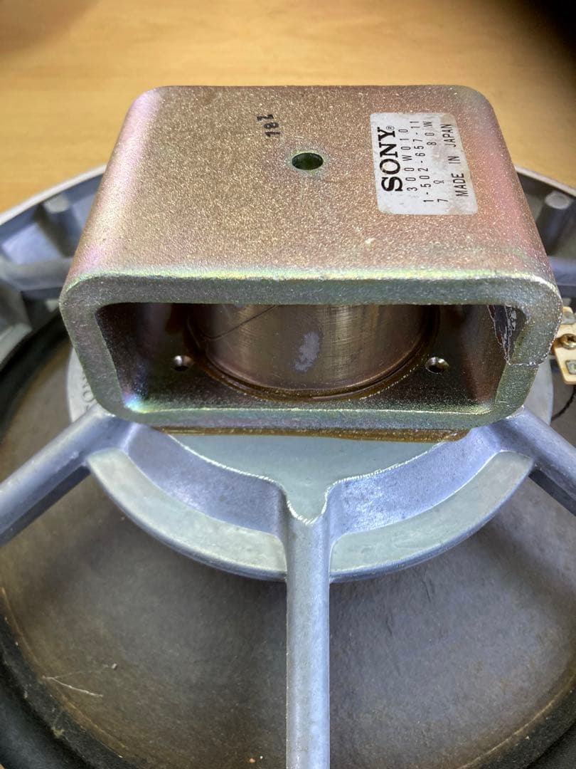 SONY G - 5 アルニコ マグネット使用30cm ウーハー　2 本