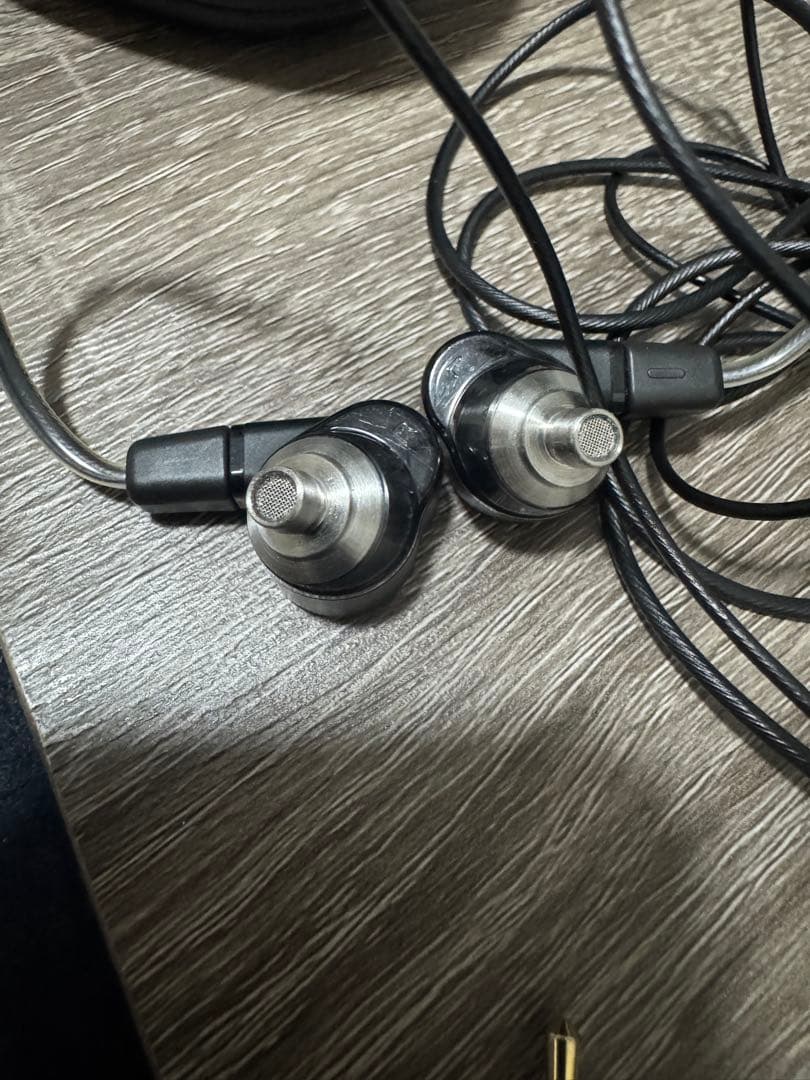 イヤホン T3-02 TAGO STUDIO