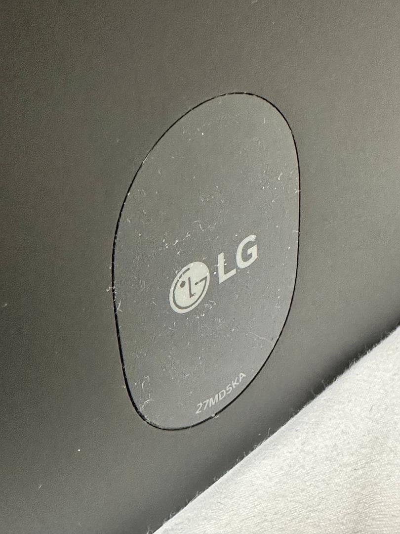 ディスプレイ・モニター本体 LG UltraFine 5K Display 27MD5KA for Mac