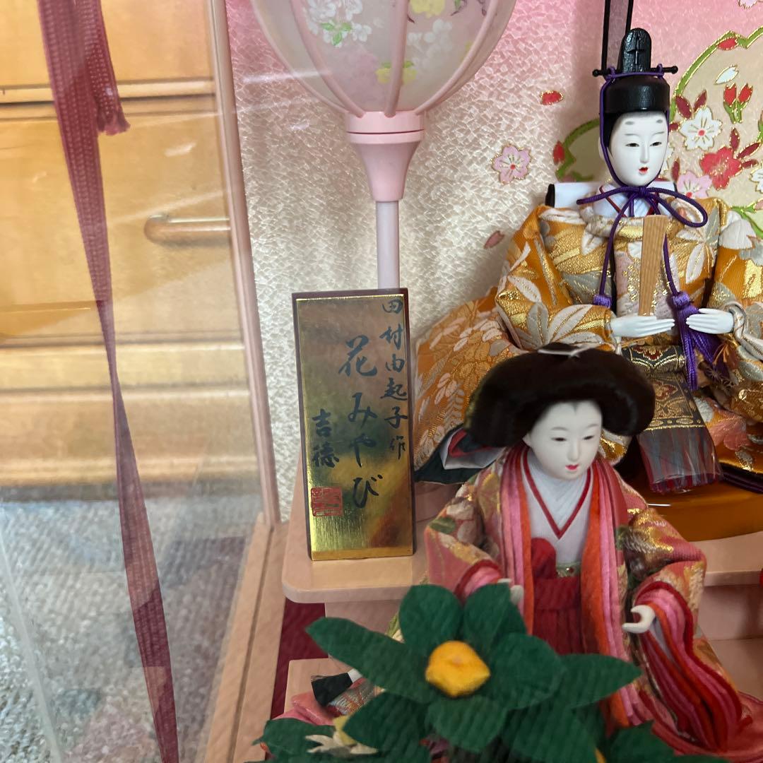 伝統的な雛人形セット