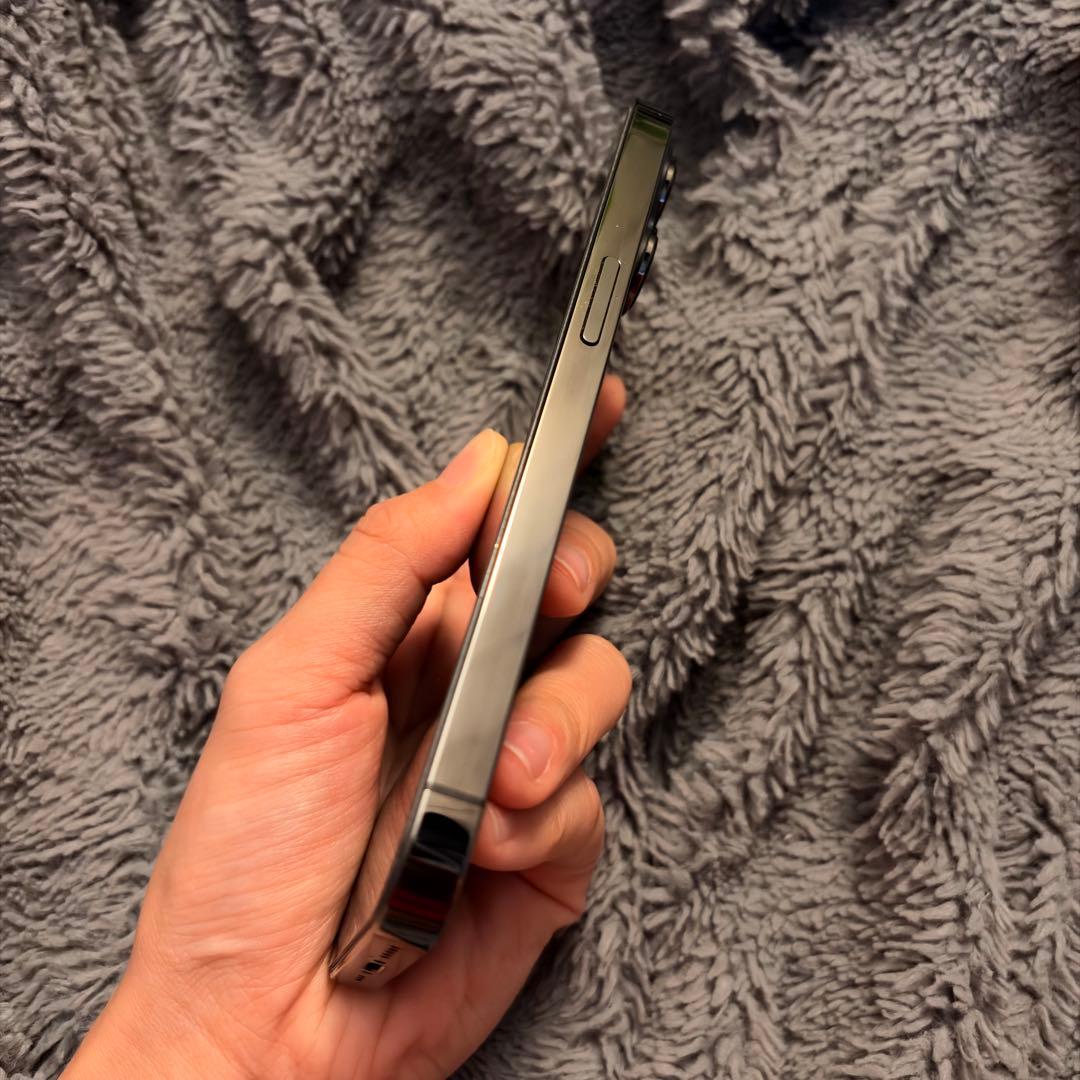 Apple iPhone 13 Pro【美品】