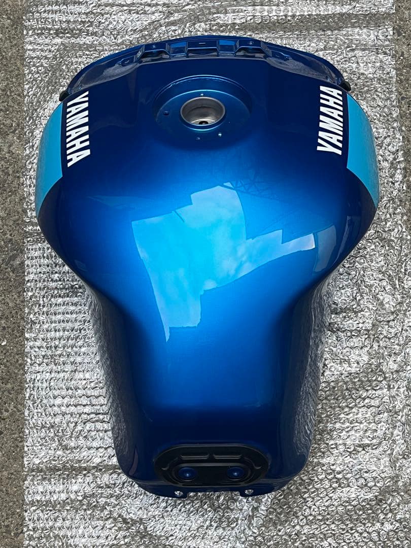 XSR900 純正タンク　2022年式