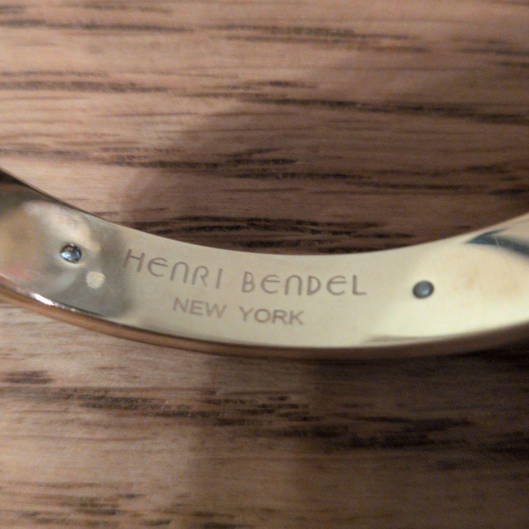HENRI BENDEL ゴールドバングル