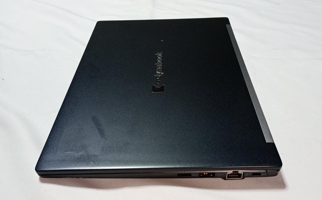 【美品】Dynabook 2024年 i5/8G/512G 875g、劇速