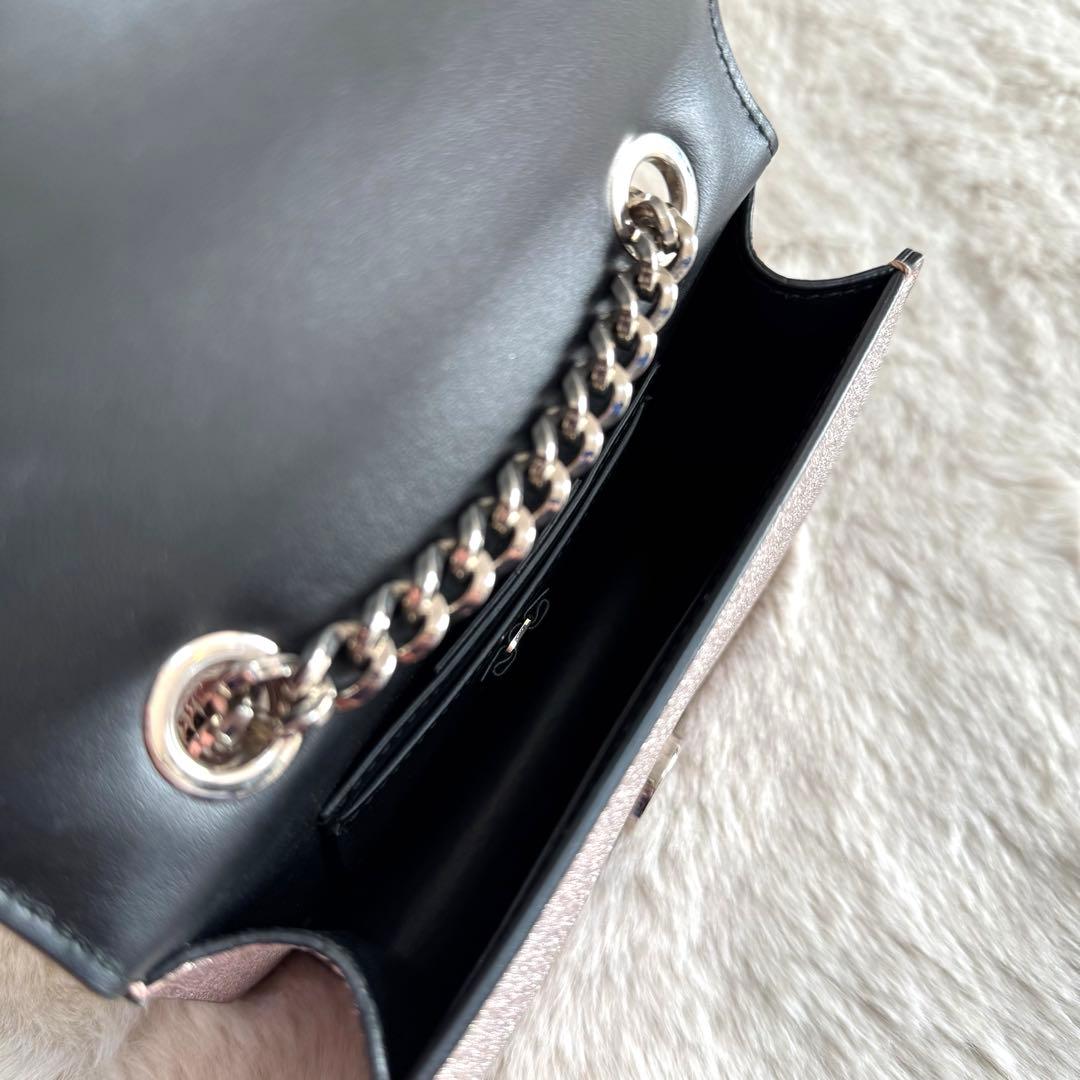 【美品】サルヴァトーレフェラガモ ヴァラ リボン ショルダーバッグ ピンク