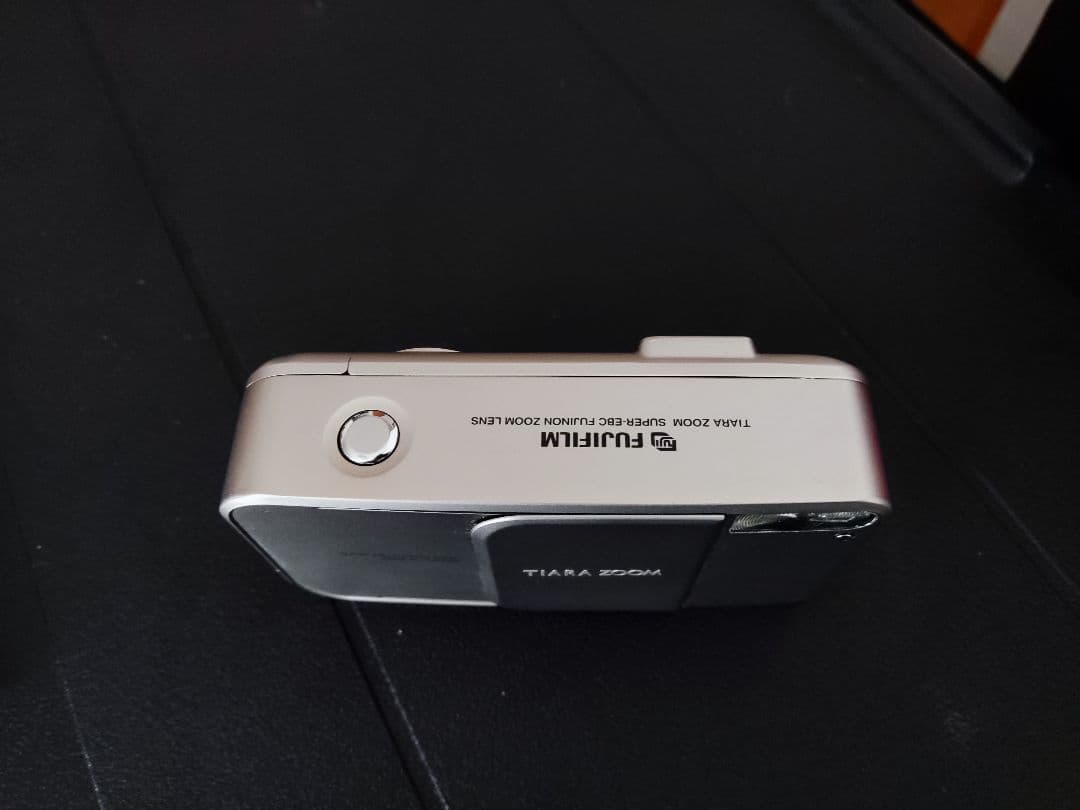 FUJIFILM TIARA ZOOM コンパクトフィルムカメラ おまけ付き