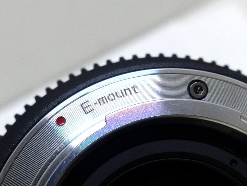 789極美 SIRUI NightWalker 35mm T1.2 シネマレンズ