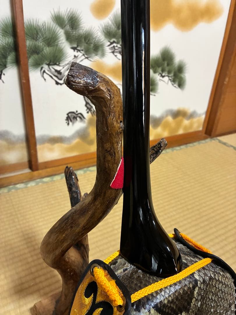 沖縄三線！貴重！知念大工型！本蛇皮！本張り！【一枚張り】