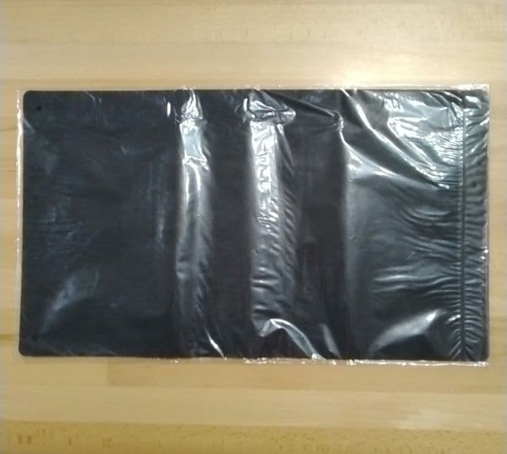 【新品未開封】ゼウス ナミ プレイマット プロモ付き ワンピースカード