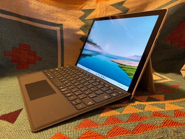 11th　Microsoft Surface Pro 7+ 1960　(1)