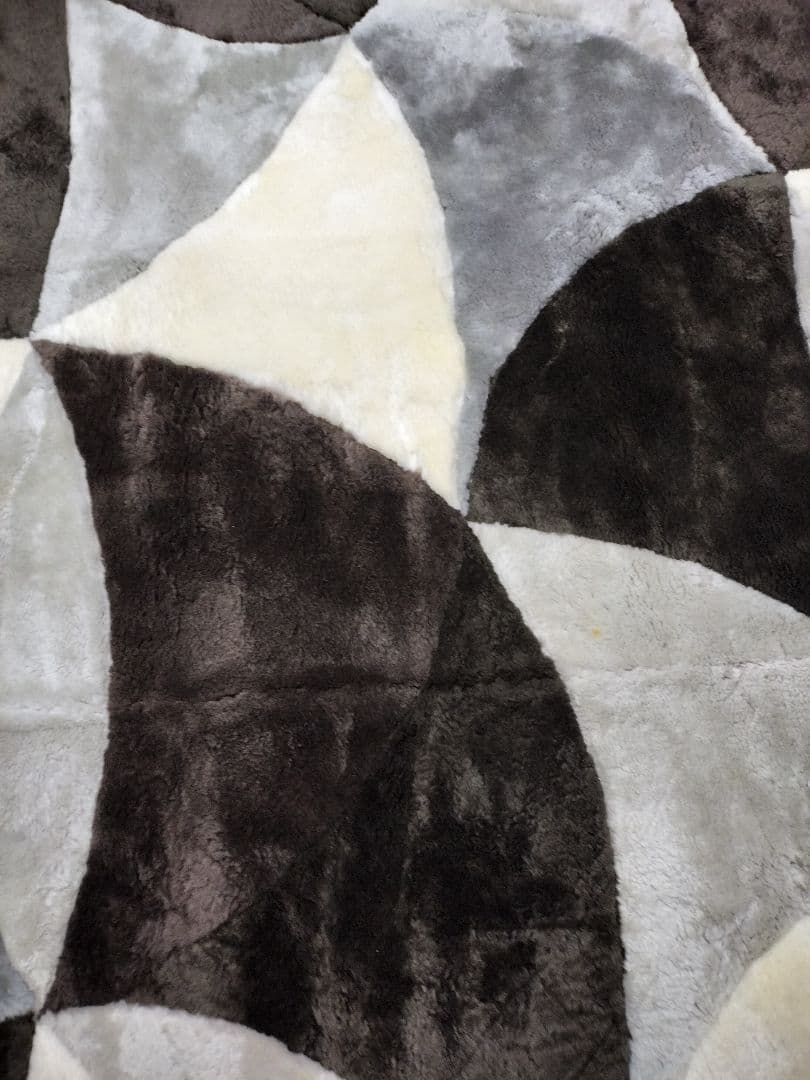 定価64万ニチロムートンラグカーペット200×200 クリーニング済み