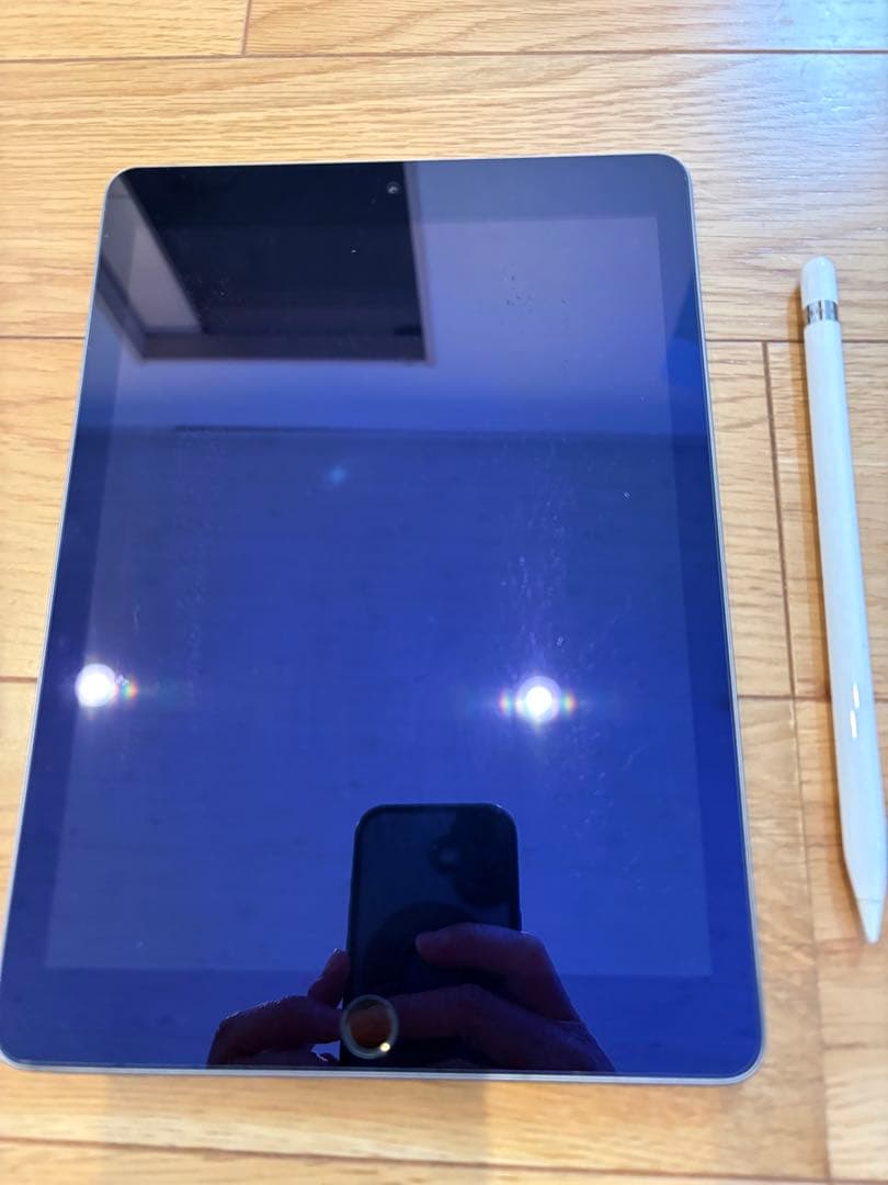 iPad (第6世代) 128Gシルバー 本体 + Apple Pencil