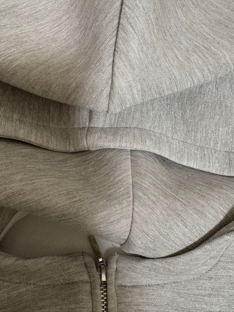 M様ご予約分※他の方はご遠慮下さい。 SNIDEL ボリュームパーカーグレーラメ