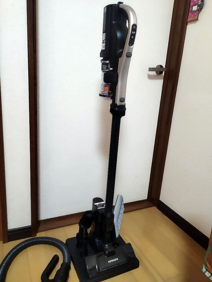 日立 掃除機　パワかるステッククリーナーPV-BL30K（2022年製)