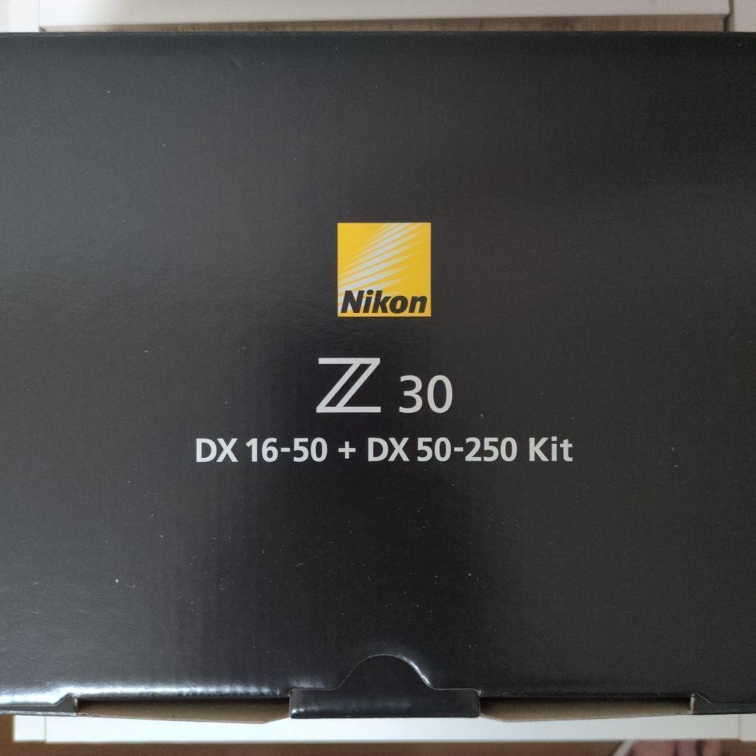 新品未使用品 NIKON ニコン Z 30 ダブルズーム