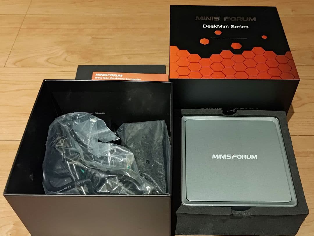 ミニPC Minisforum UM350 16GB RAM 256GB SSD