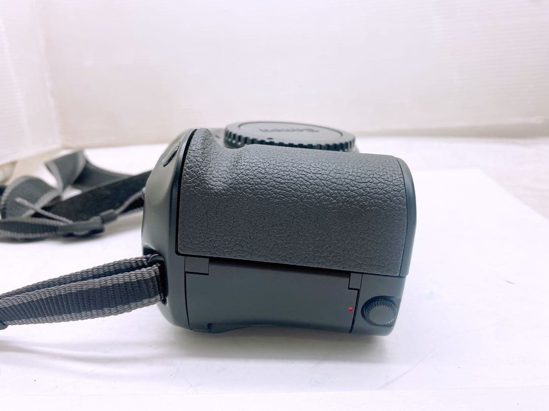 p*n様 Canon カメラ EOS-1 ズームレンズ EF 28-80mm ケ