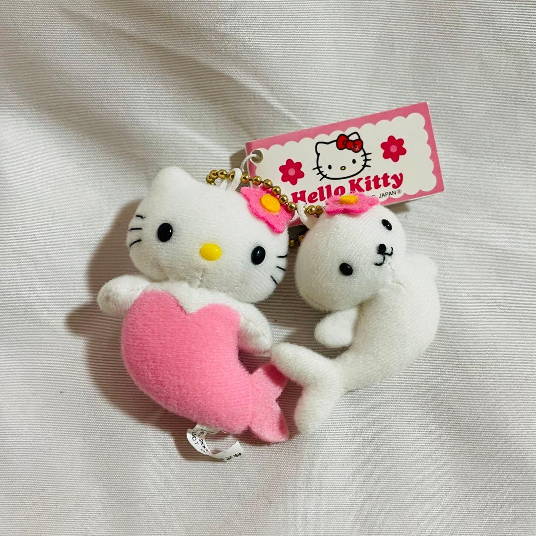 ハローキティ　ツイン　キーチェーン マーメイド 人魚　アザラシ サンリオ