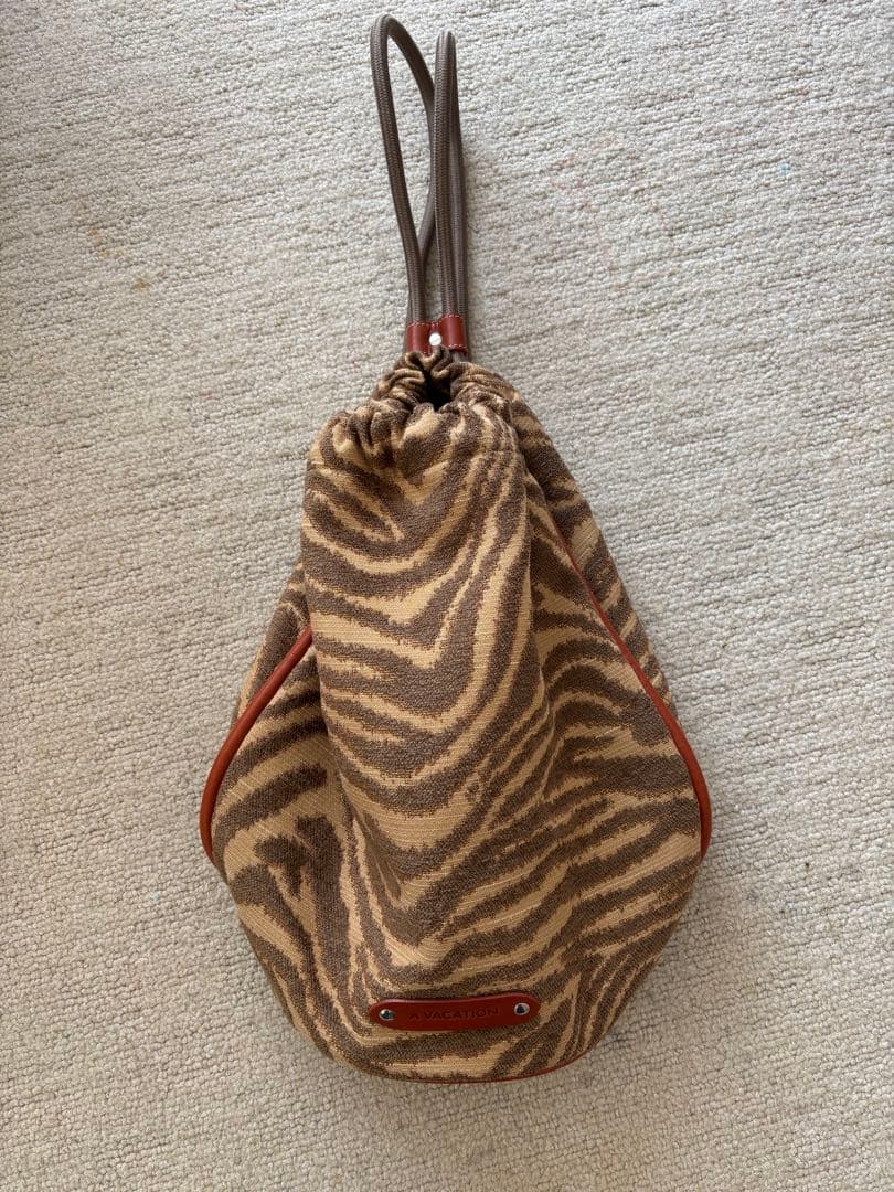 A vacation アヴァケーション　リュック