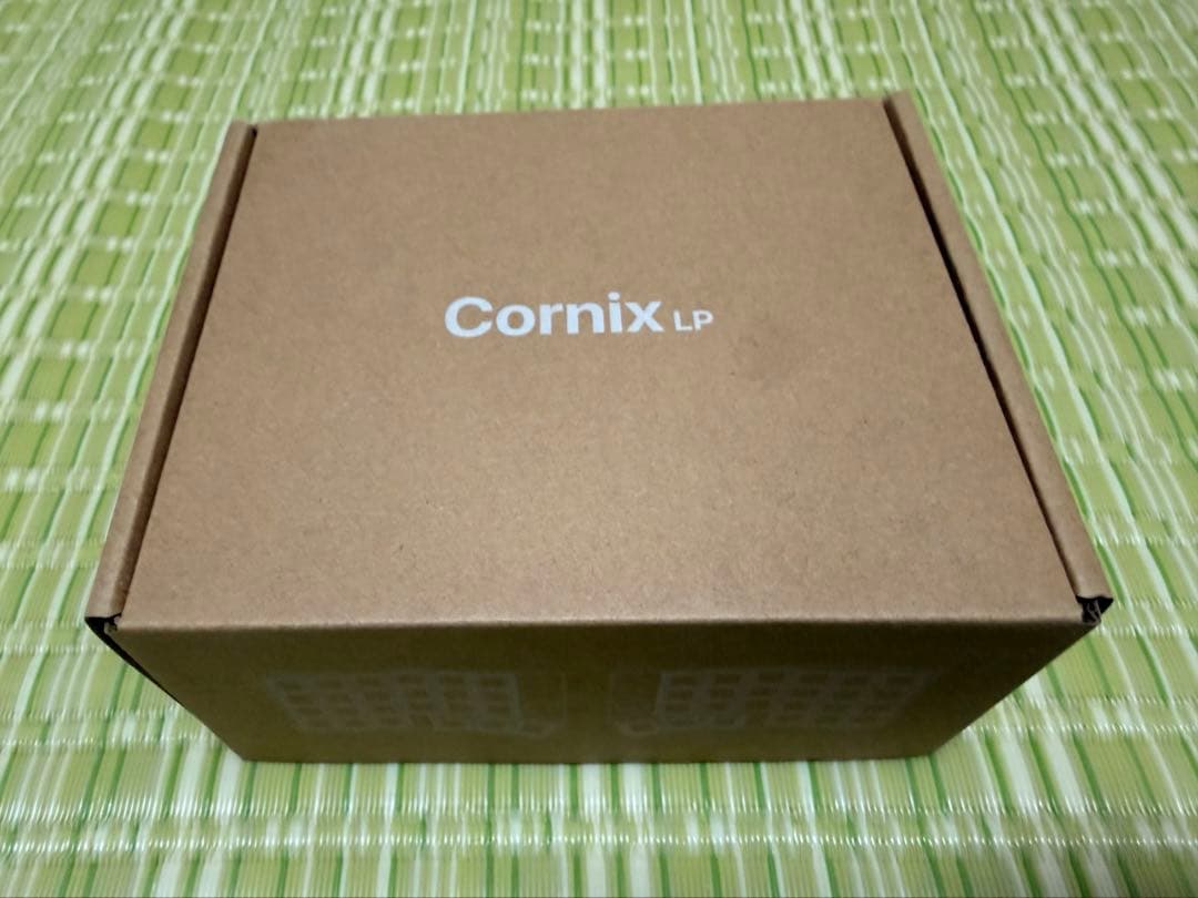 (新品未使用) 即購入可 Cornix LP 無線分割キーボード シルバー
