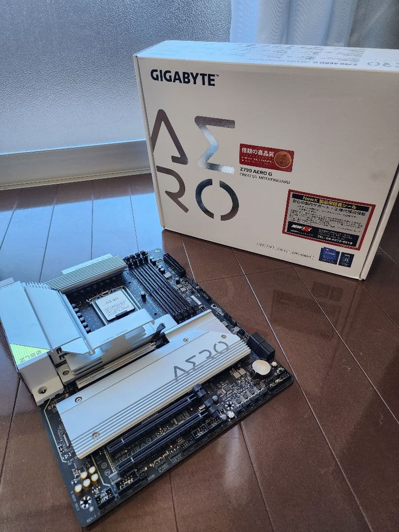 GIGABYTE Z790 AERO G マザーボード DDR5