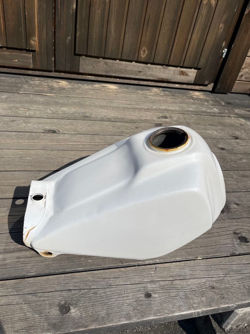 ★tw200 純正タンク　パール★