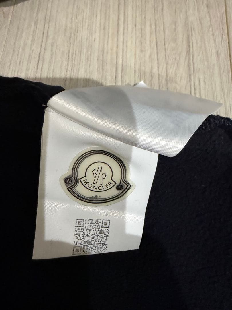 モンクレール スウェット ビッグワッペン ロゴ ブラック S 正規品