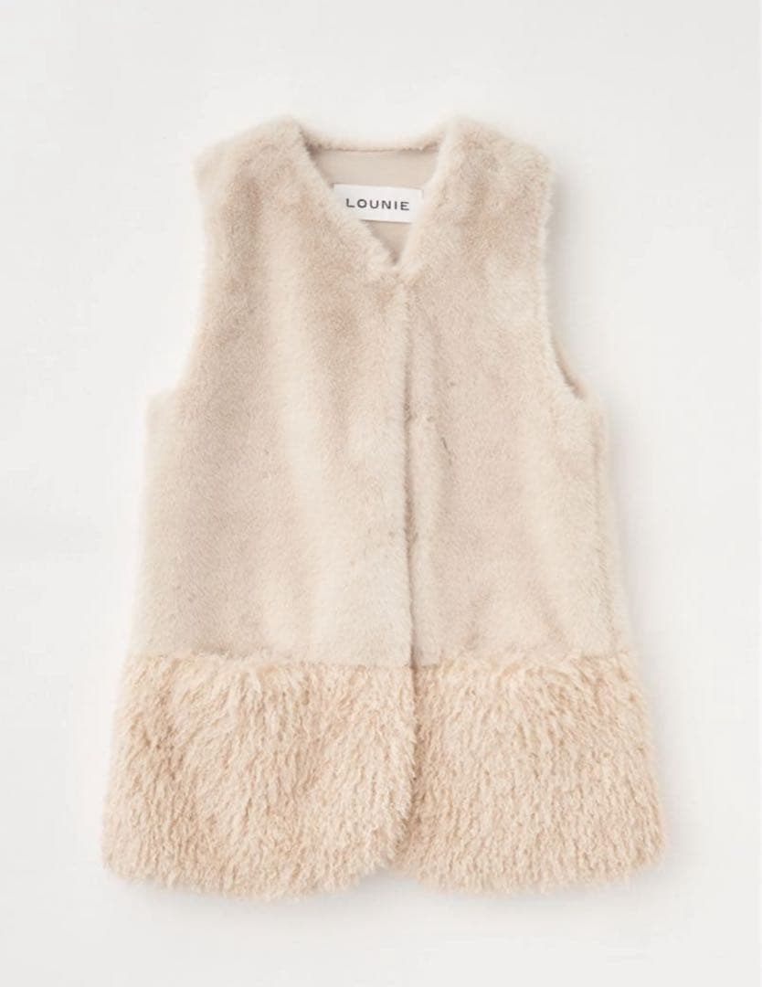 最終値下げLOUNIE フェイクファージレ　アイボリー