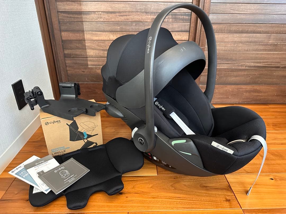 サイベックス クラウドG i-Size ムーンブラック リベルアダプター付き