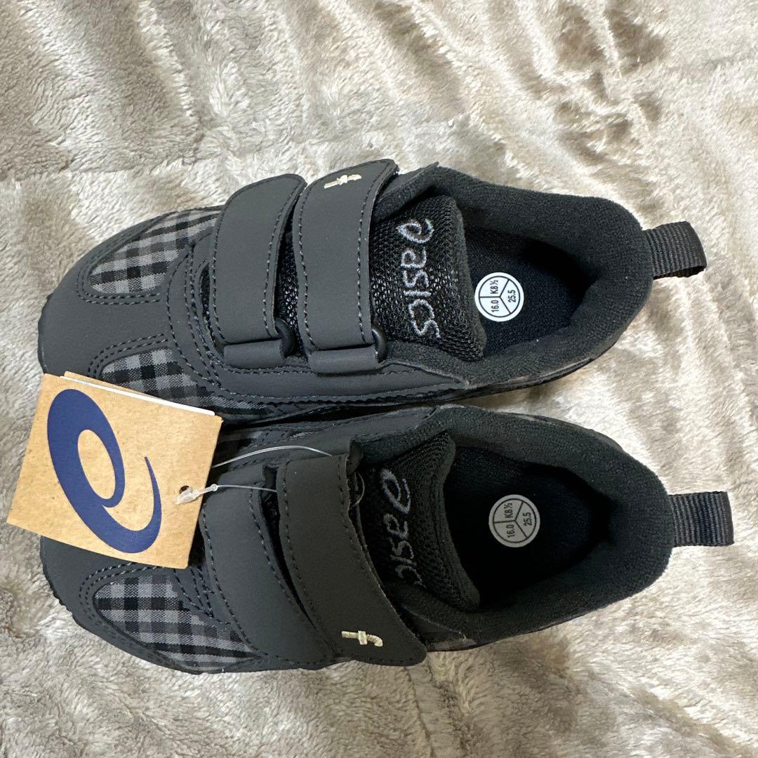ファミリアasics キッズスニーカー 16cm