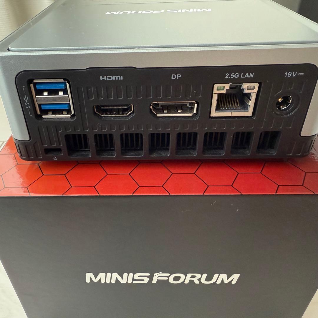 MINISFORUM ミニPC UM350 16GB, 256GB