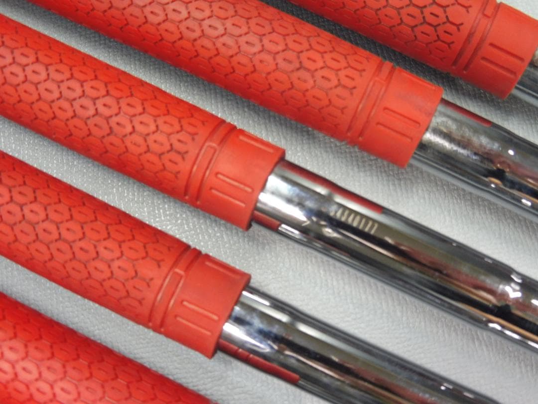 コブラ KING フォージド　TEC-X ブラック　DG　95 S200 ６本