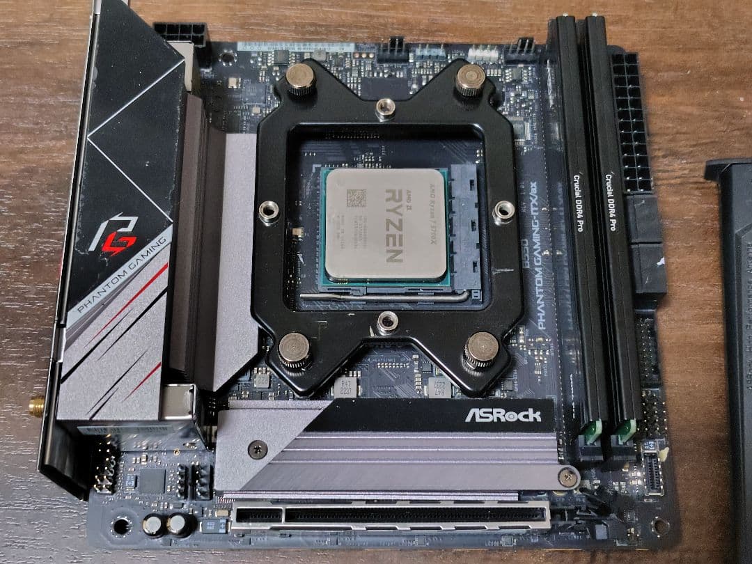 【週末特価】Ryzen7 5700x・メモリ(32GB)・マザーボード