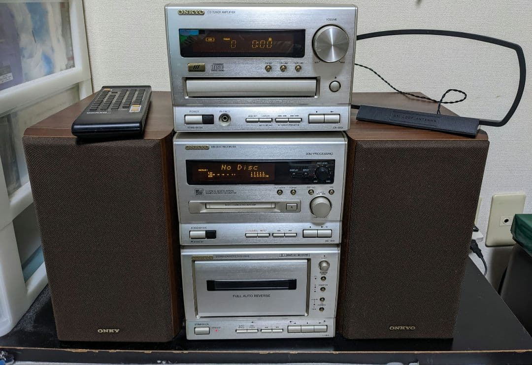 【ジャンク品】　オンキョーミニコンポ　INTEC185
