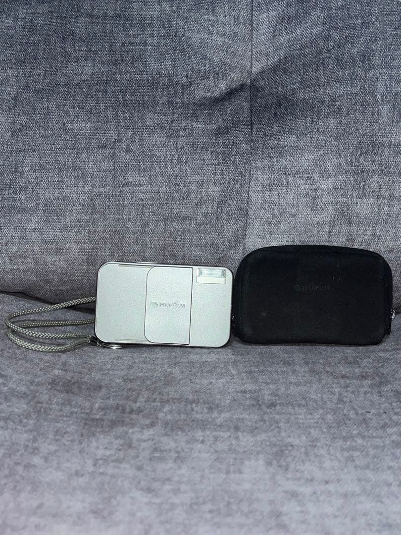 [ケース付]FUJIFILM フジフィルム mini TIARA 28mm#72