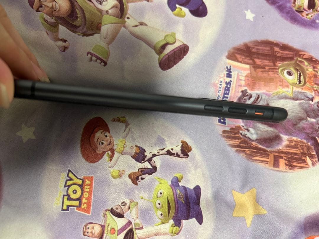 iPhone11 ブラック 本体