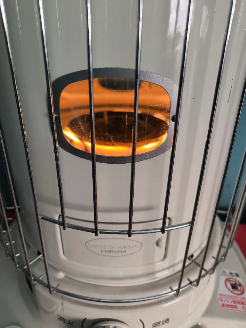 2021年製　コロナ石油ストーブ(対流型)　23畳まで SL-6621-W