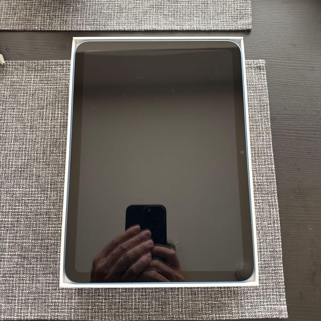 【くま】【美品】Apple iPad A16 本体