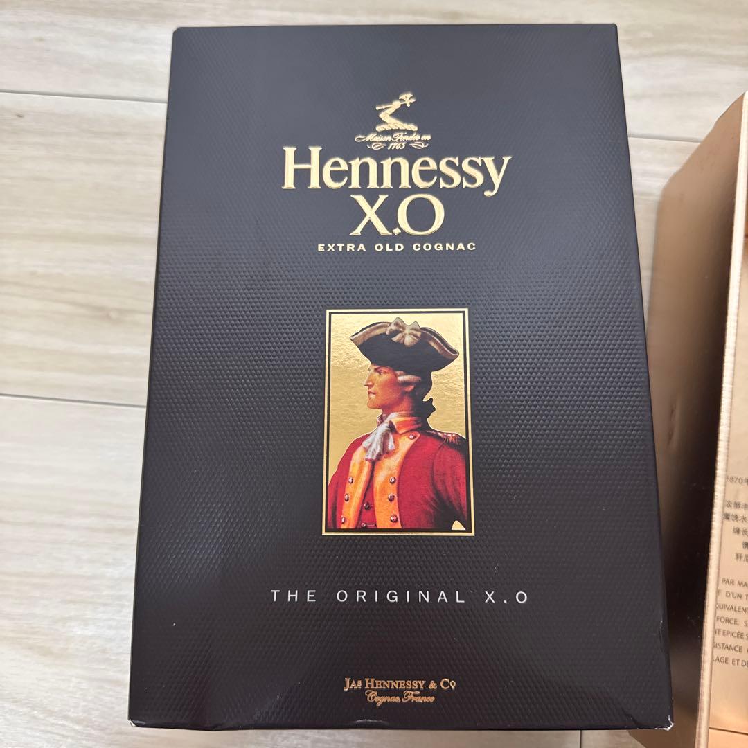 Hennessy XO コニャック 700ml ギフトボックス付き